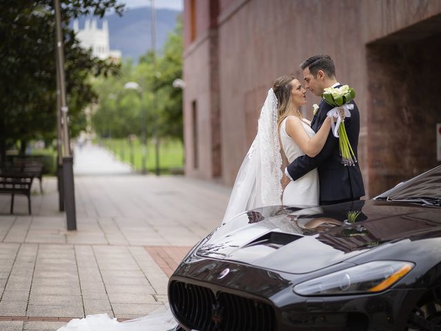 La boda de Asier  y Marien  en Bilbao, Vizcaya 31