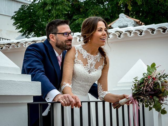 La boda de Rafa y Laura en Doña Mencia, Córdoba 36