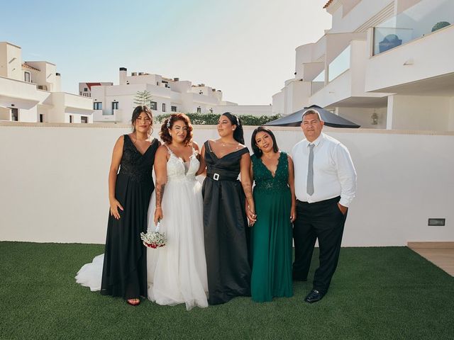 La boda de Maria Jose y Adrian en Benidorm, Alicante 220