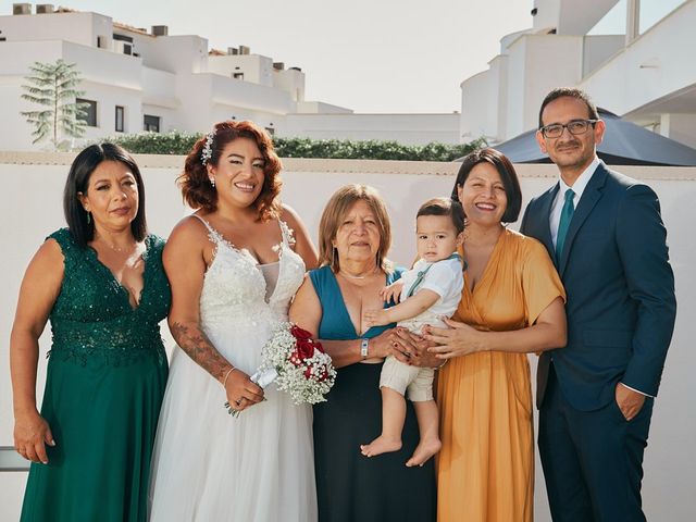 La boda de Maria Jose y Adrian en Benidorm, Alicante 222