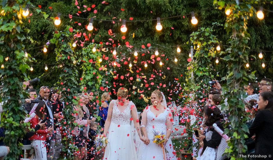 La boda de Conchi y Vanessa en Sant Fost De Campsentelles, Barcelona