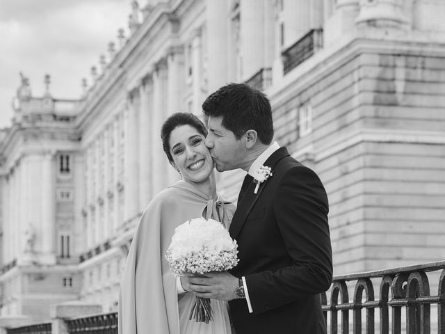 La boda de Gabriel y María en Madrid, Madrid 87