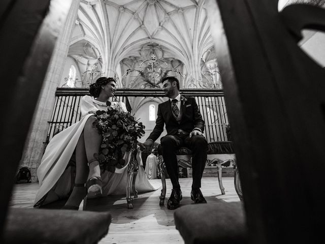 La boda de Kike y Ángela en Medina Del Campo, Valladolid 31