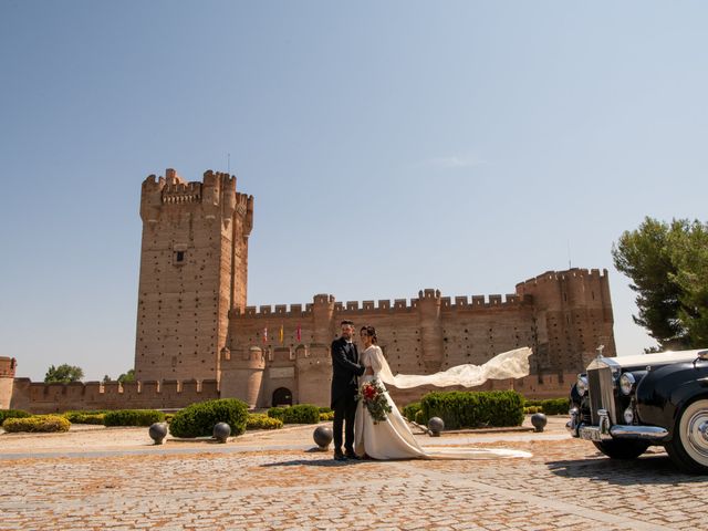 La boda de Kike y Ángela en Medina Del Campo, Valladolid 36