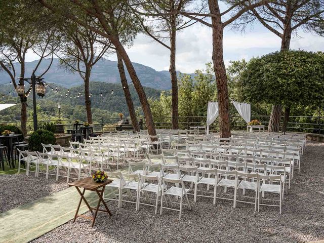 La boda de Aleix y Clara en Sant Feliu Del Raco, Barcelona 8