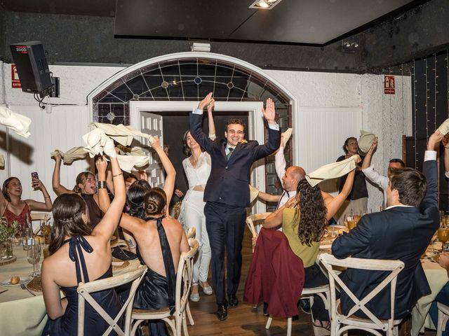 La boda de Aleix y Clara en Sant Feliu Del Raco, Barcelona 38