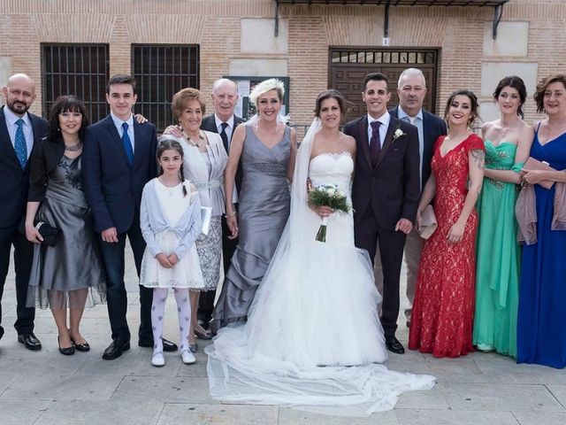 La boda de Joshua y Alexandra en El Casar, Guadalajara 23