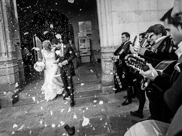 La boda de Borja y Macu en Valverdon, Salamanca 13