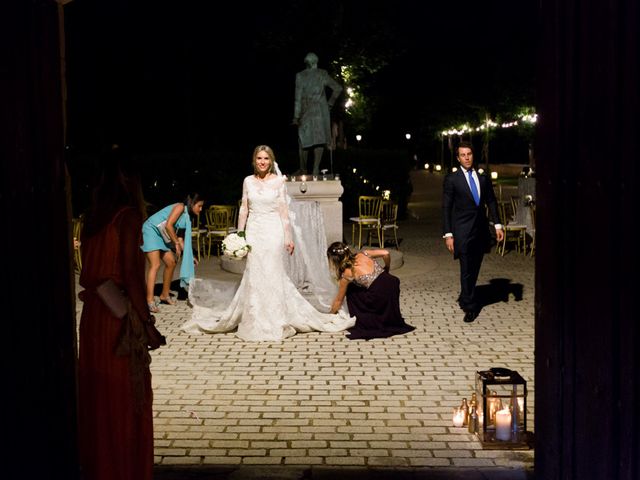 La boda de Borja y Macu en Valverdon, Salamanca 25