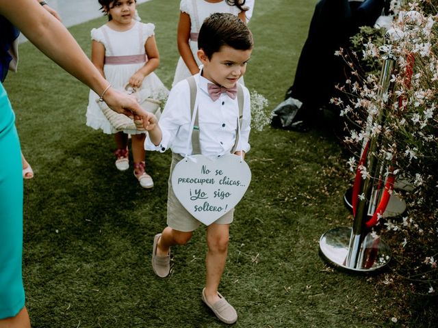 La boda de Astrid y Nelson en Orio, Guipúzcoa 41