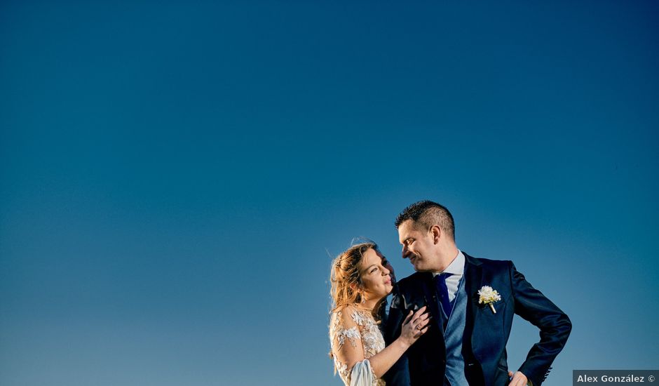 La boda de Pako y Vicky en Noreña, Asturias