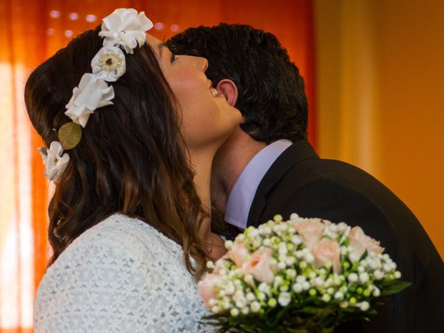 La boda de Míguel y Lara en Viladecans, Barcelona 2