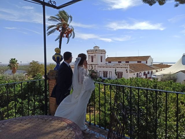 La boda de Aurora y Manuel en Sevilla, Sevilla 3