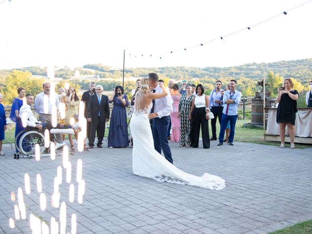 La boda de Óscar y Leticia en Santa Gadea Del Cid, Burgos 22