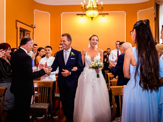 La boda de Mikel y Ainhoa en Irun, Guipúzcoa 30