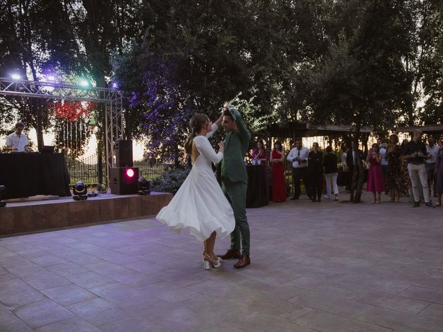 La boda de Adrian y Andrea en Torregrossa, Lleida 190