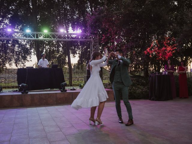 La boda de Adrian y Andrea en Torregrossa, Lleida 192