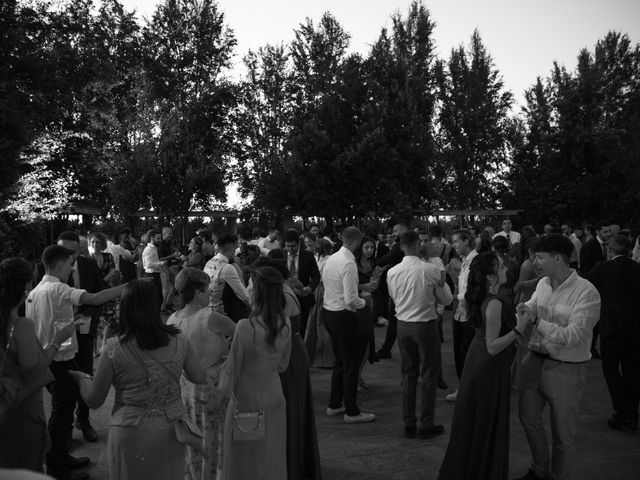 La boda de Adrian y Andrea en Torregrossa, Lleida 211