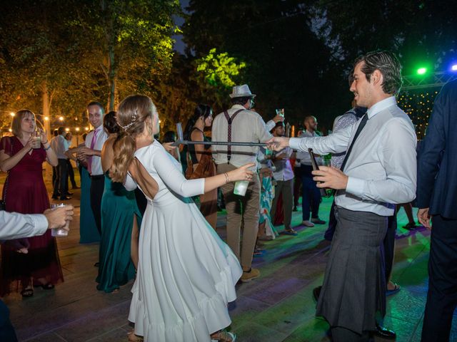 La boda de Adrian y Andrea en Torregrossa, Lleida 213