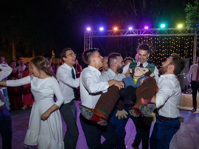 La boda de Adrian y Andrea en Torregrossa, Lleida 220