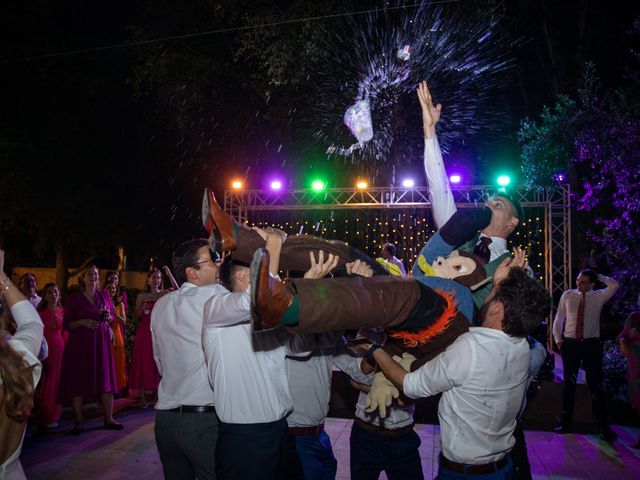 La boda de Adrian y Andrea en Torregrossa, Lleida 221