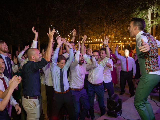 La boda de Adrian y Andrea en Torregrossa, Lleida 227