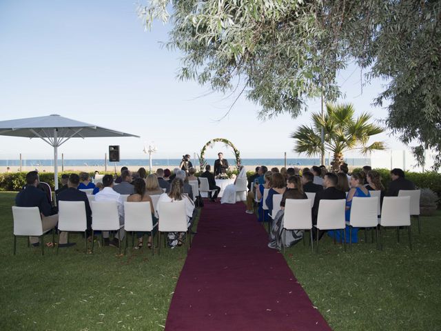La boda de Ferran y Sara en Castelldefels, Barcelona 1