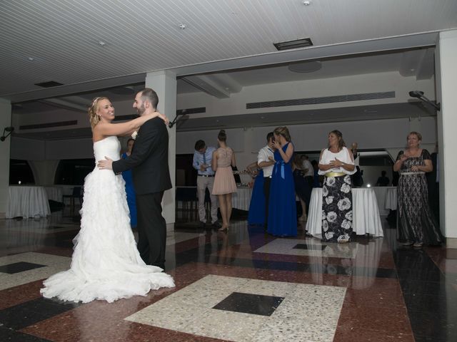 La boda de Ferran y Sara en Castelldefels, Barcelona 13