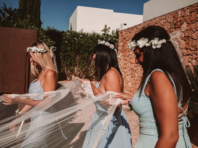 La boda de Christelle y Erol en Cala De San Vicente Ibiza, Islas Baleares 92