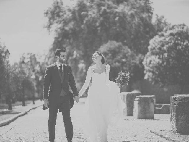 La boda de Sergio y Victoria en Villamayor De Monjardin, Navarra 33