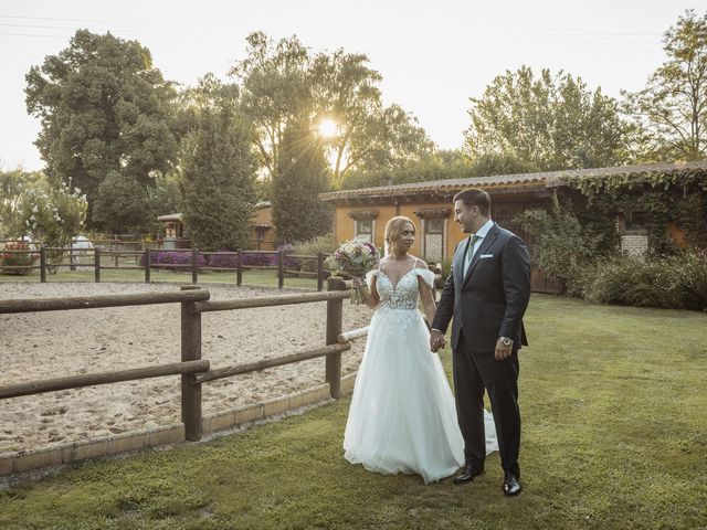 La boda de Adrián y Carolina en Madrid, Madrid 95