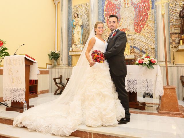 La boda de Juan Carlos y Noemí en Elx/elche, Alicante 17