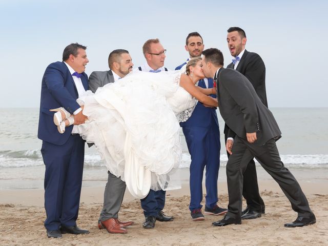 La boda de Juan Carlos y Noemí en Elx/elche, Alicante 98