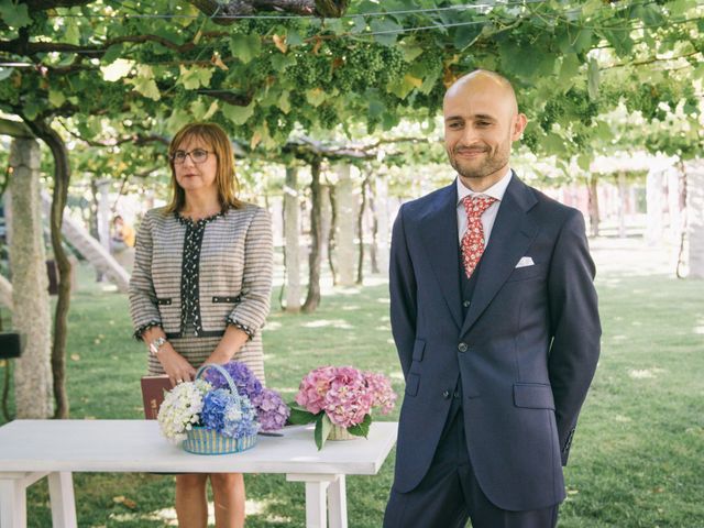 La boda de Jorge y Laura en Pontevedra, Pontevedra 27