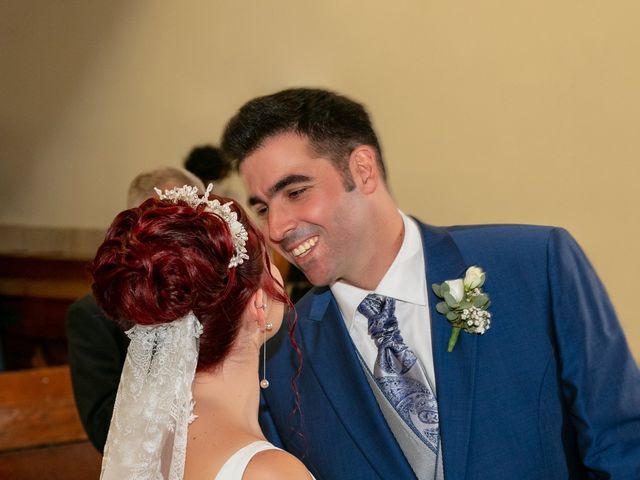 La boda de Paula y Carlos en Oruña De Pielagos, Cantabria 10