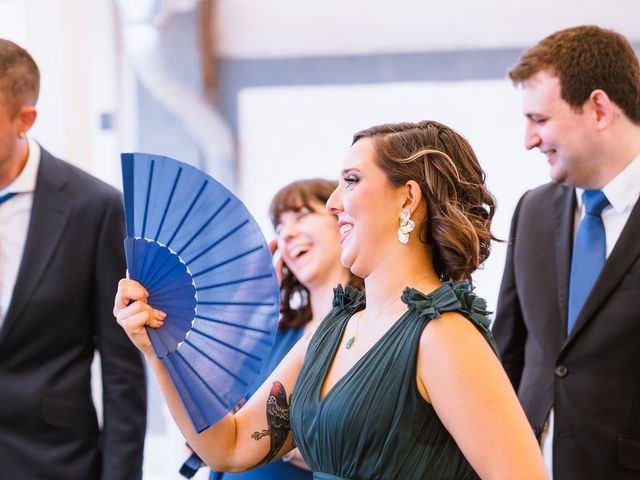 La boda de Alex y Amaia en Getxo, Vizcaya 32