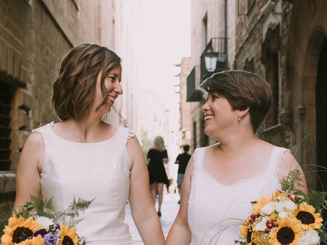 La boda de Maria y Cris en Barcelona, Barcelona 51