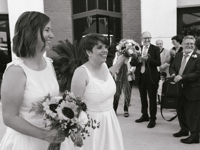 La boda de Maria y Cris en Barcelona, Barcelona 64