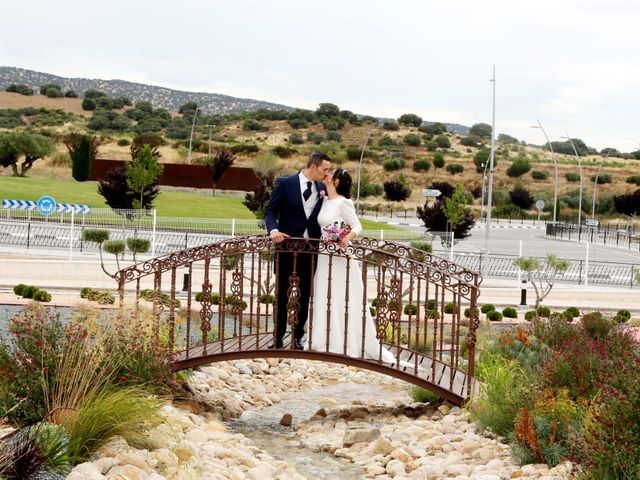 La boda de Ricardo  y Verónica en Villa Del Prado, Madrid 5