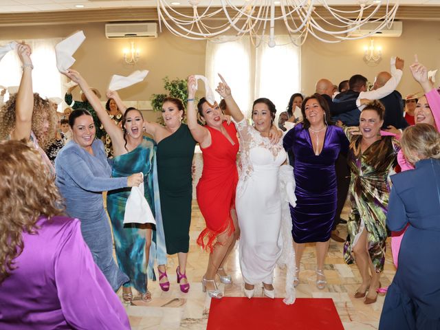 La boda de Delia y Daniel en Sevilla, Sevilla 18