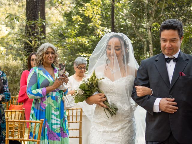 La boda de Henrique y Pamela en Santo Domingo, Badajoz 3