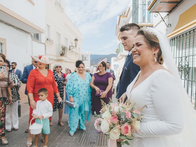 La boda de Juan y Luz María en Pueblo Nuevo De Castellar, Cádiz 21