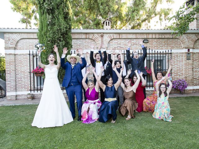 La boda de Desiree y Eduardo en Cubas De La Sagra, Madrid 32