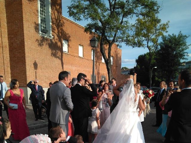 La boda de Javi y Noe en Madrid, Madrid 25