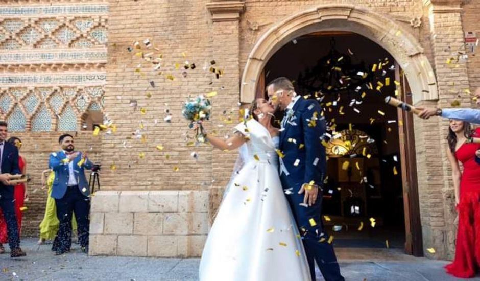 La boda de David y Yolanda en Utebo, Zaragoza