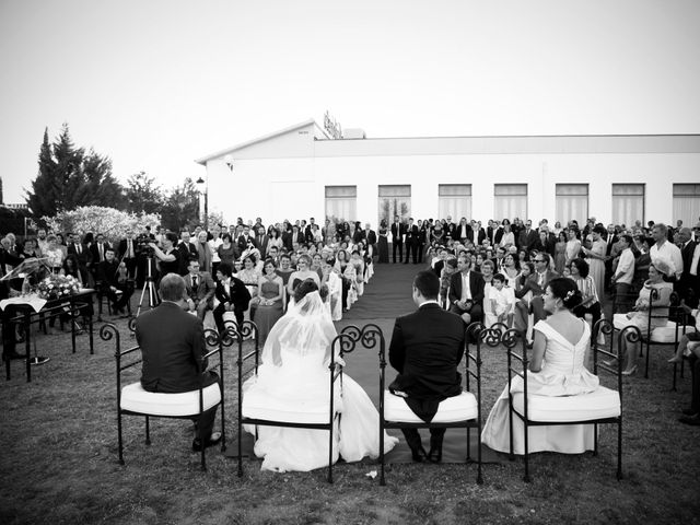 La boda de Nacho y Vero en Lagartera, Toledo 23