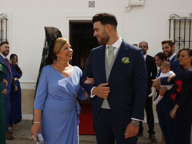 La boda de Yolanda y Bernardo en Marchena, Sevilla 11