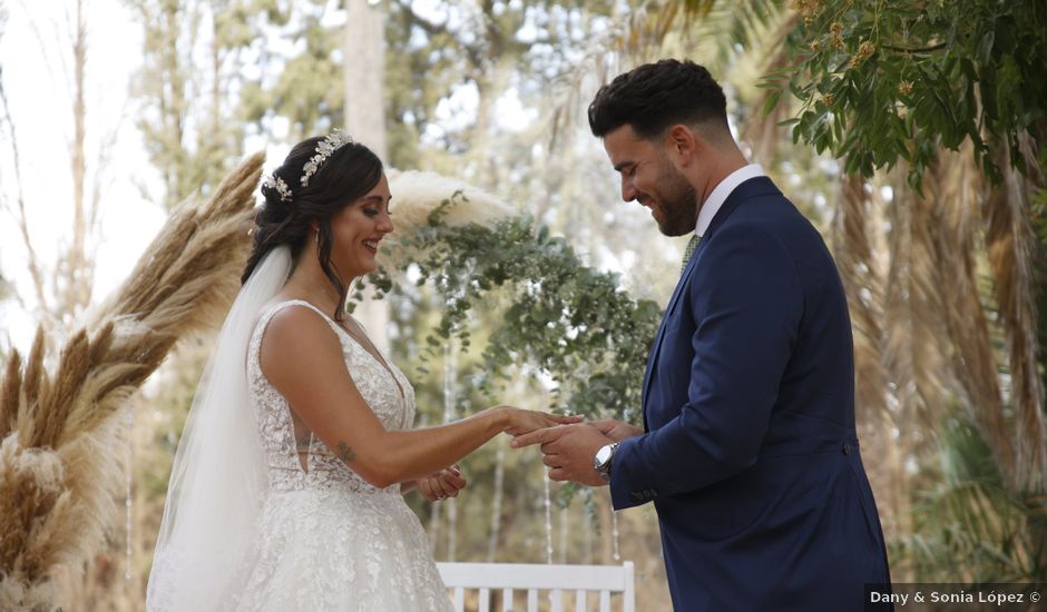 La boda de Yolanda y Bernardo en Marchena, Sevilla