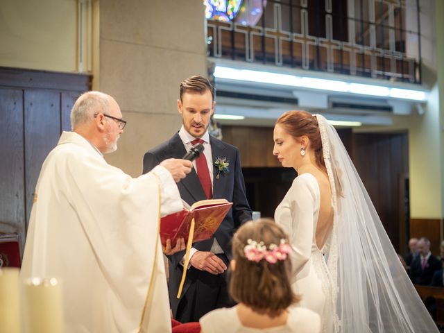 La boda de Víctor y Carlota en Madrid, Madrid 50