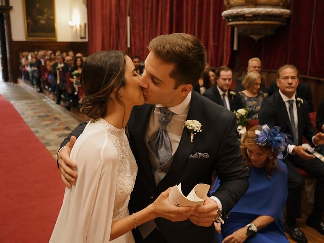 La boda de Luke y Claudia en Salamanca, Salamanca 10